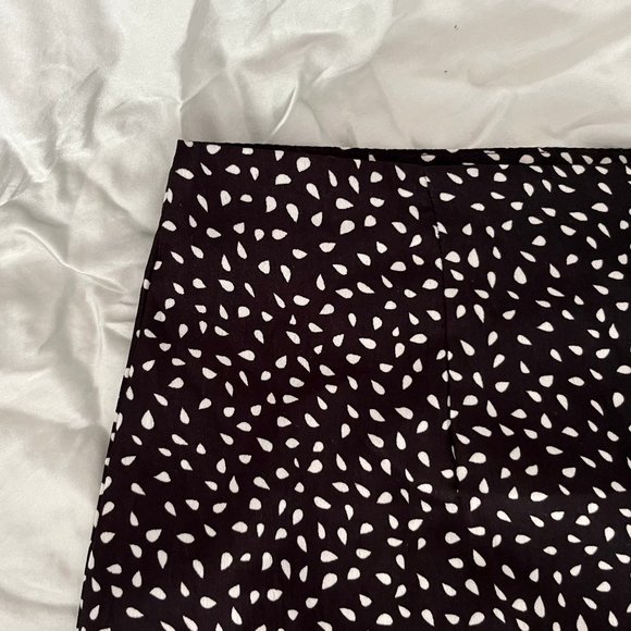 EUC High Waist Mini Skirt - Picture 4 of 5